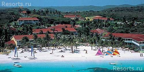 Grand Pineapple Beach Resort 